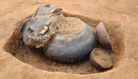 Tombe à crémation, début de l'âge du Fer, Bernolsheim (© Archéologie Alsace)